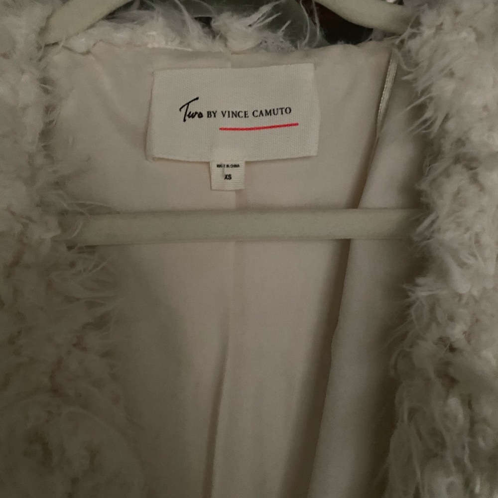 Vince Camuto white faux fur vest